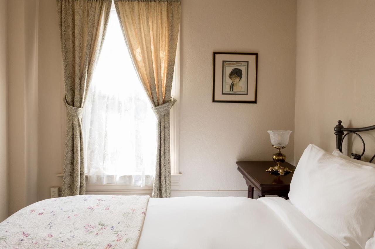 The Bishop Hotel Порт-Таунсенд Екстер'єр фото